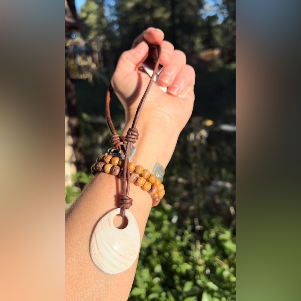 Purple Wampum shell pendant necklace, handmade💜 - Picture 4 of 17